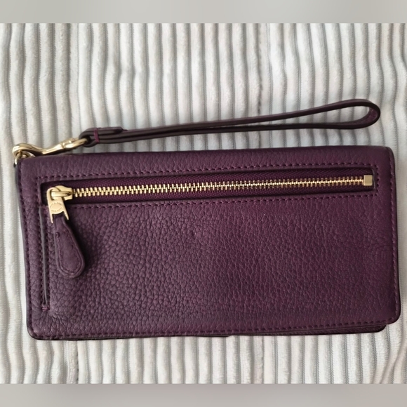 Coach Slim Leather Wristlet Wallet Plum - Picture 2 of 6